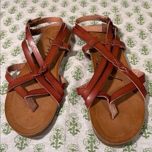 Blowfish Malibu sandals braided and faux snakeskin 2 heel straps women’s 7 NWOT